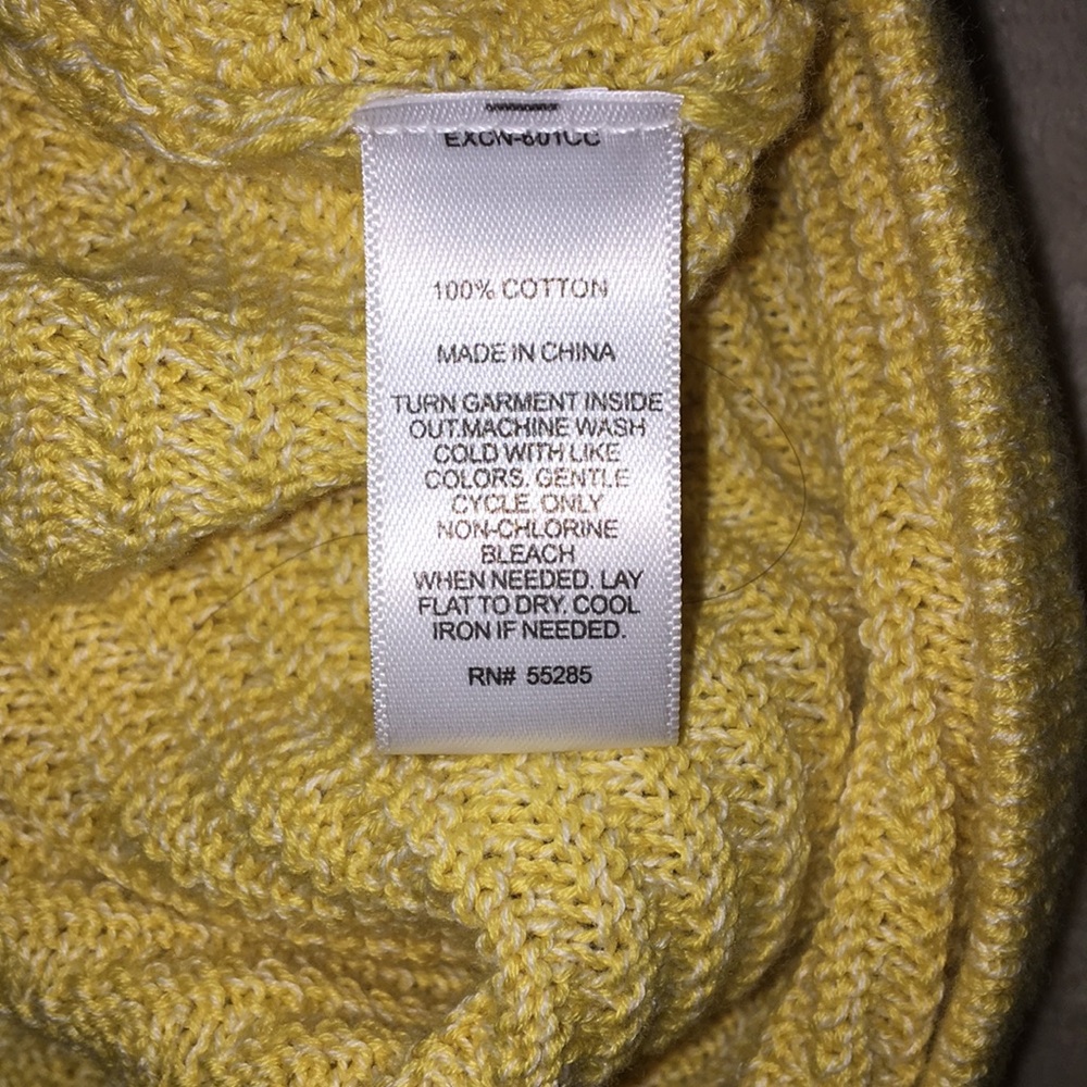 Sweater - Picture 5 of 5